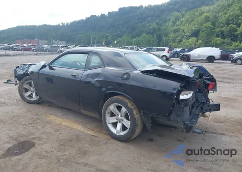 2010 Dodge Challenger Se z USA, uszkodzony, nr VIN 2B3CJ4DV6AH133576